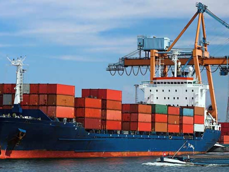 Picture of container exporting vessel